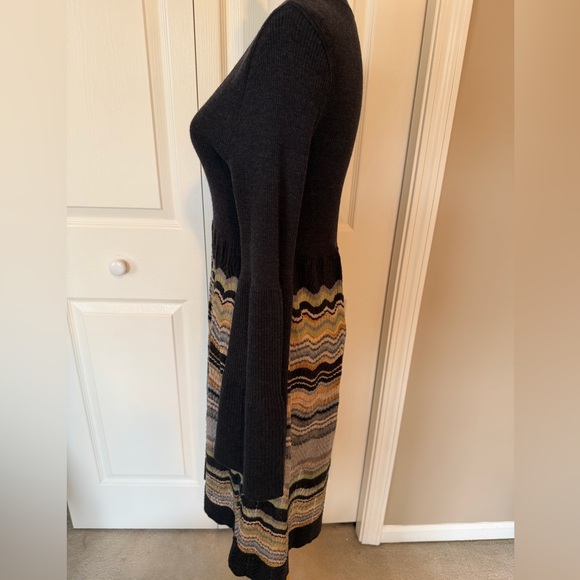 Elegant Black and Multicolor Missoni Knit Dress - Picture 3 of 8